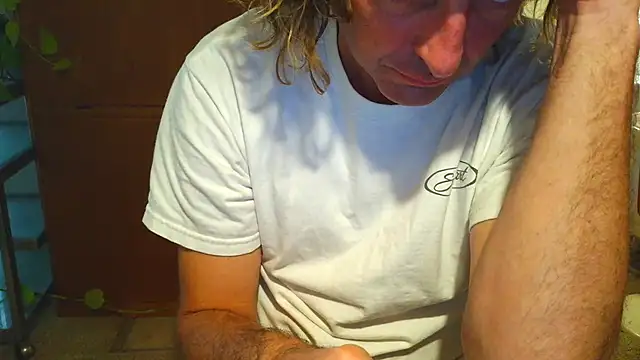 costanza7070 online show from September 30, 2:07 am