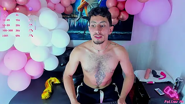 Piggy Eddy online show from October 1, 5:22 am