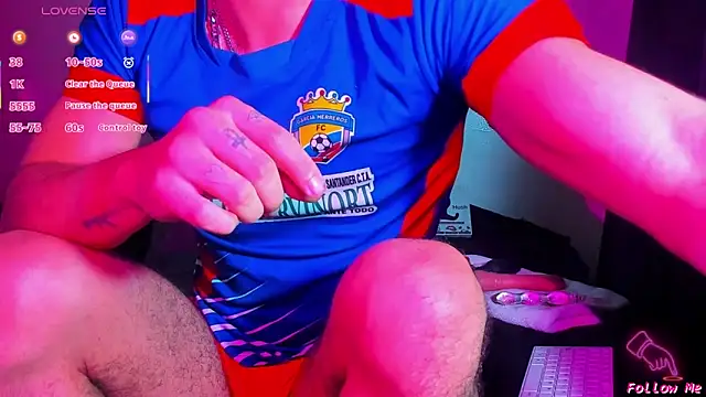 Piggy Eddy online show from February 23, 2:24 am