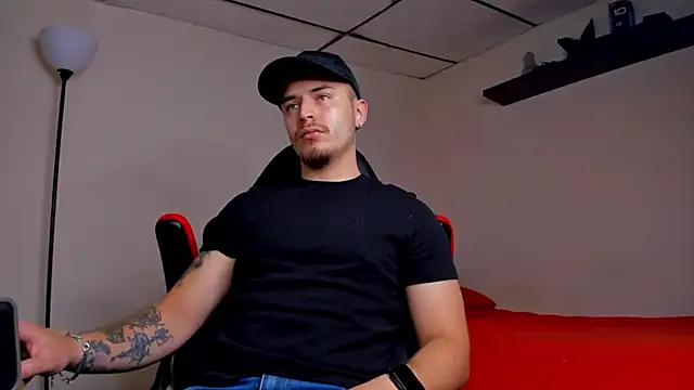 james connor2 online show from September 30, 7:06 pm