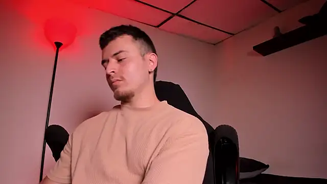 james connor2 online show from February 20, 7:04 pm