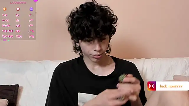 luck noor7 online show from December 12, 4:43 pm