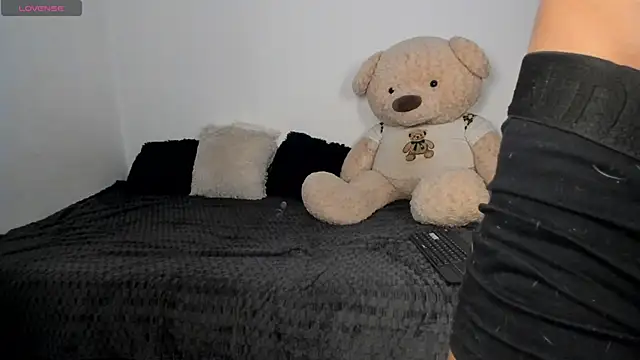 LittleParker online show from March 17, 2:52 pm