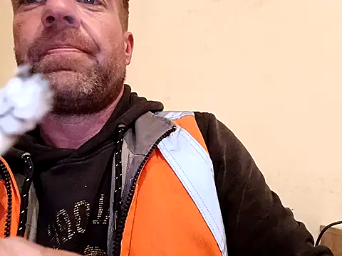 Timbojan28 online show from March 31, 8:21 pm