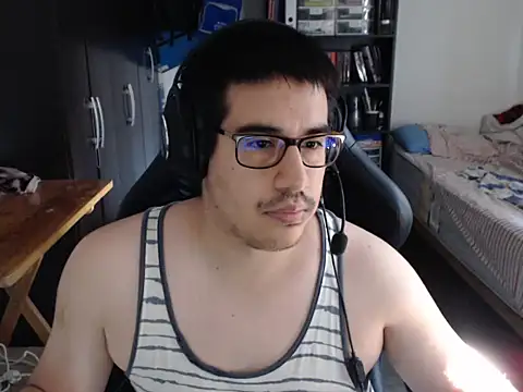 thealfawolf01 online show from January 8, 9:53 pm