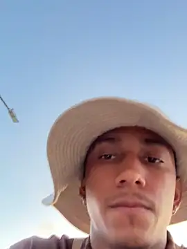 dominic smith  online show from February 17, 11:20 pm