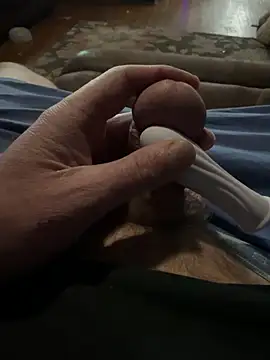 Tyler98425 online show from December 22, 9:45 pm