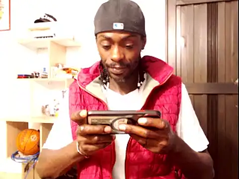 phillip-hot online show from February 9, 12:40 am