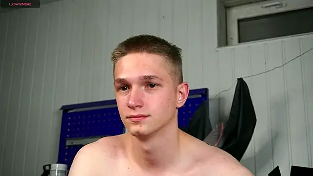 dustyn fox online show from October 23, 5:27 pm