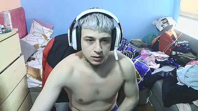 Nenejoven16- online show from March 17, 11:57 pm