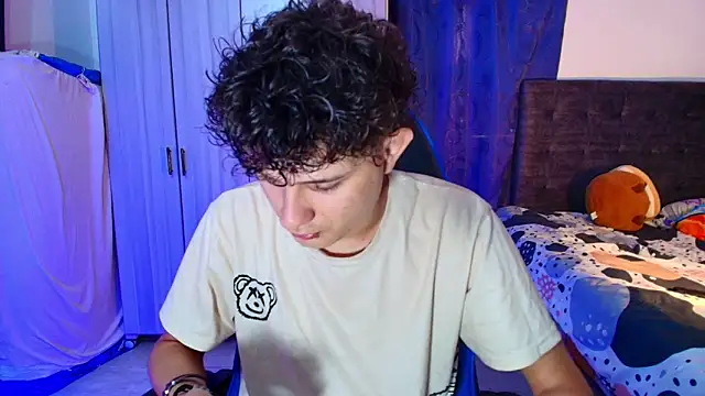 Nathan Bluee online show from February 1, 4:38 pm