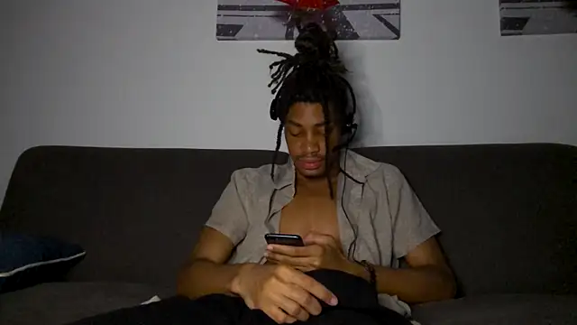 Skinnyblackman online show from January 9, 4:51 am