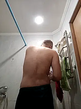 Pineapple04 online show from December 14, 6:31 am