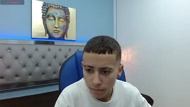 Xavii18 online show from February 27, 1:07 pm