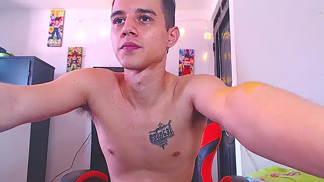 ADAM HOT online show from March 28, 7:58 pm