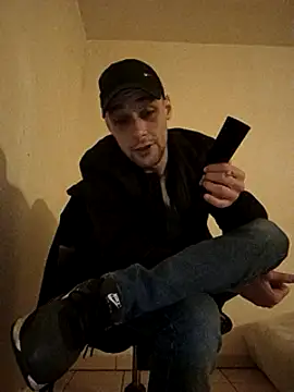 kx93 online show from December 23, 9:29 pm