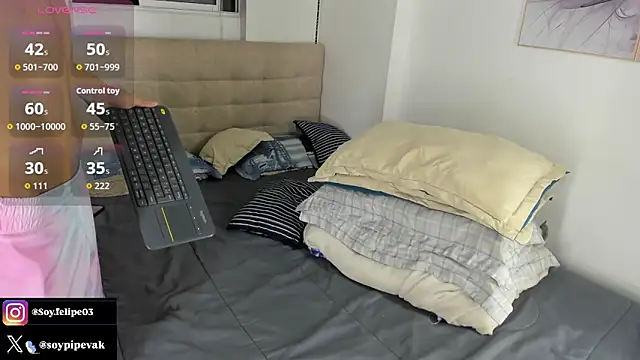 soyander03  online show from September 30, 10:30 am