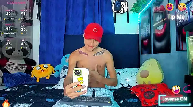 soyander03  online show from February 27, 11:48 pm