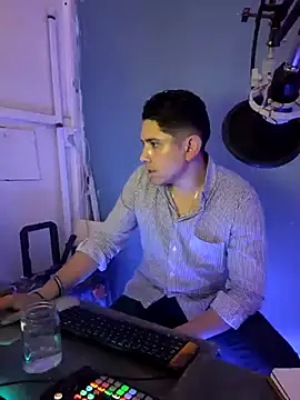 Snapshot of Anto_BWC chatting on October 2, 4:49 am Anto BWC online show from October 2, 4:49 am