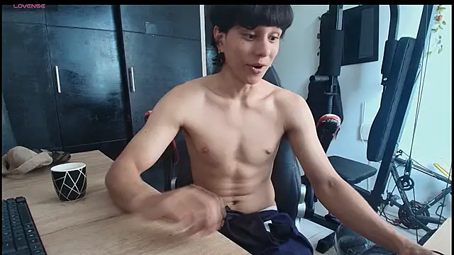 Misaki2007 online show from December 16, 2:35 pm