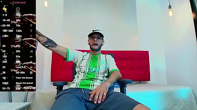 Andrey u92 online show from October 14, 8:49 pm