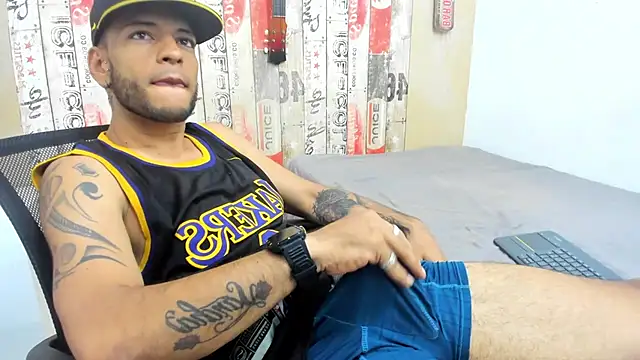 Andrey u92 online show from March 2, 6:57 pm