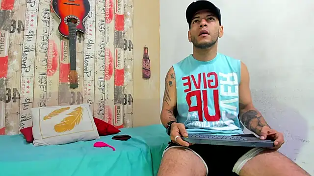 Andrey u92 online show from December 14, 4:09 pm