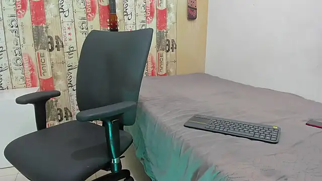 Andrey u92 online show from February 7, 4:37 am