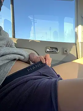 takuyapp online show from November 19, 10:53 pm