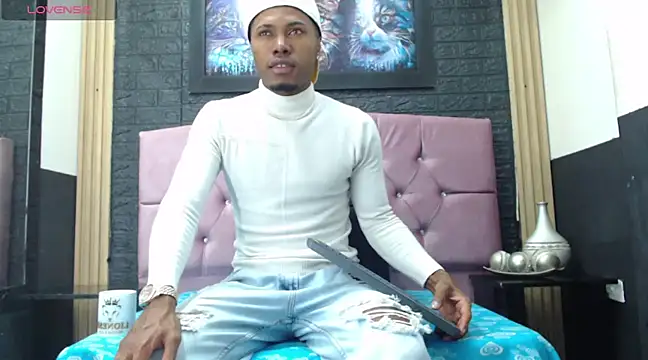 man black hot23 online show from March 20, 7:57 pm