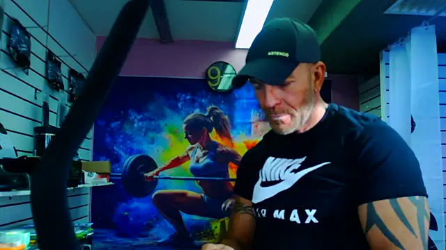 fabxxl online show from January 17, 9:56 am