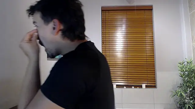 Ian Daviz online show from February 11, 7:48 pm