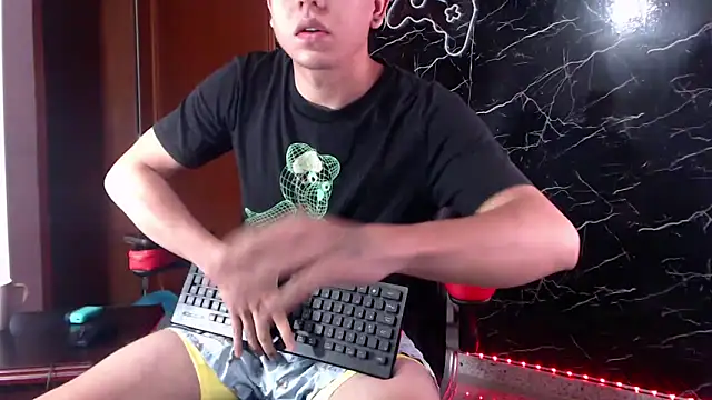 maty hardx online show from January 16, 10:10 am