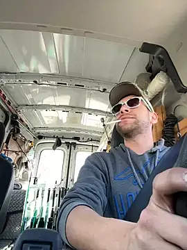 SmokingSloth online show from March 7, 3:18 pm