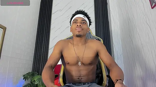Snapshot of Jack_Muscles69_ chatting on January 30, 10:40 am Jack Muscles69 online show from January 30, 10:40 am