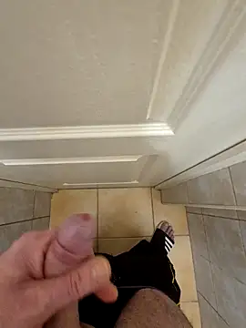 kisbiro77777 online show from December 17, 9:54 pm