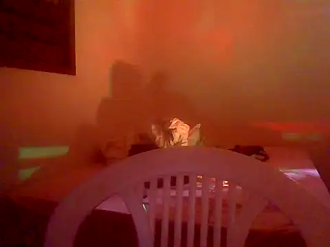 couplemilk online show from December 16, 1:10 am