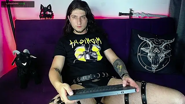 blckwolf 6 online show from March 6, 10:36 pm