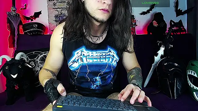 blckwolf 6 online show from October 6, 7:18 pm