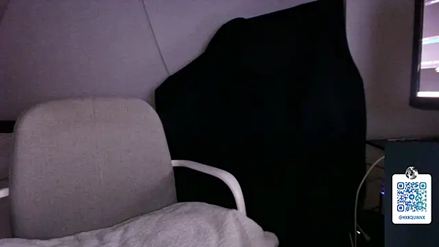 mr-k-quinn-x online show from December 16, 11:39 pm