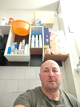 intx800 online show from February 15, 2:03 pm