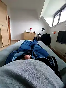 pascalino100 online show from January 16, 11:15 am