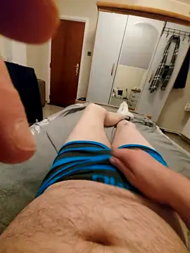 pascalino100 online show from October 5, 9:30 pm