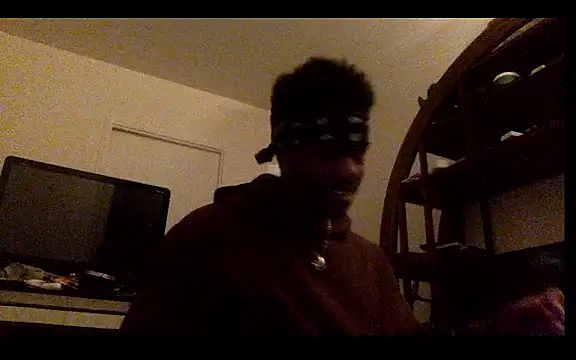 POPAYE972 online show from March 11, 7:54 pm