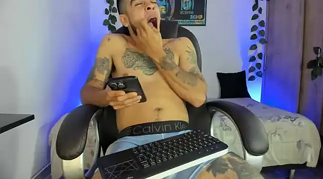 mikee scooth online show from February 27, 4:53 pm