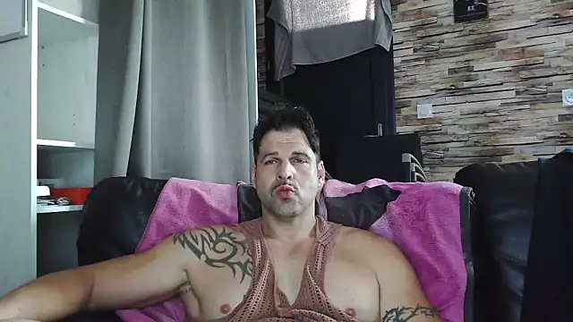 XxBigboybandxX online show from November 27, 1:37 pm