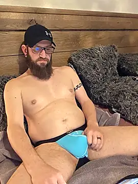 Icebearsticlese online show from February 25, 3:18 am