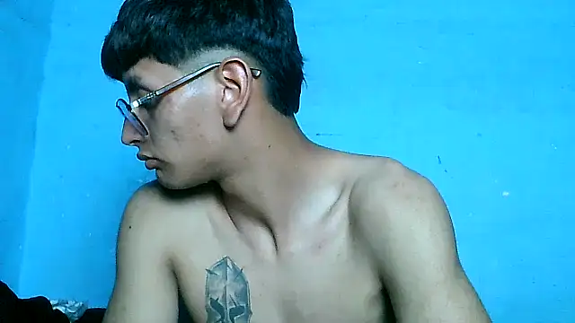 teendotados online show from September 17, 5:36 pm