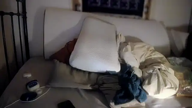 P4RtYBOII92 online show from February 3, 8:13 am