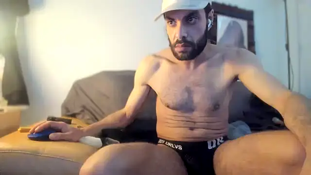 P4RtYBOII92 online show from January 10, 12:04 pm